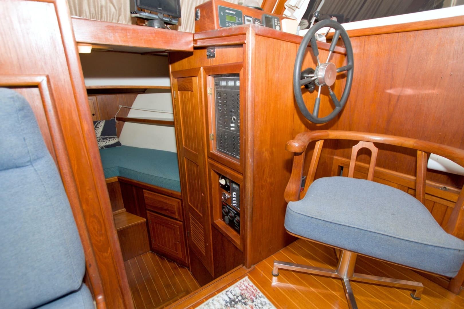 1999 Monk 36 Trawler