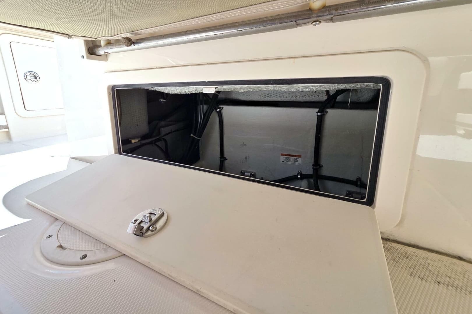 2013 Grady-White Freedom 275