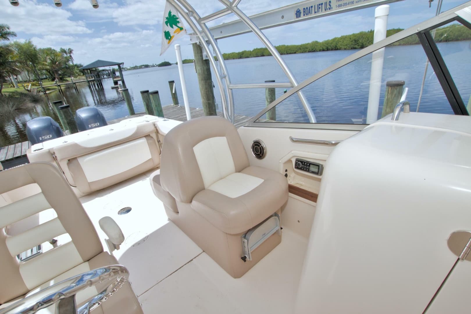 2013 Grady-White Freedom 275