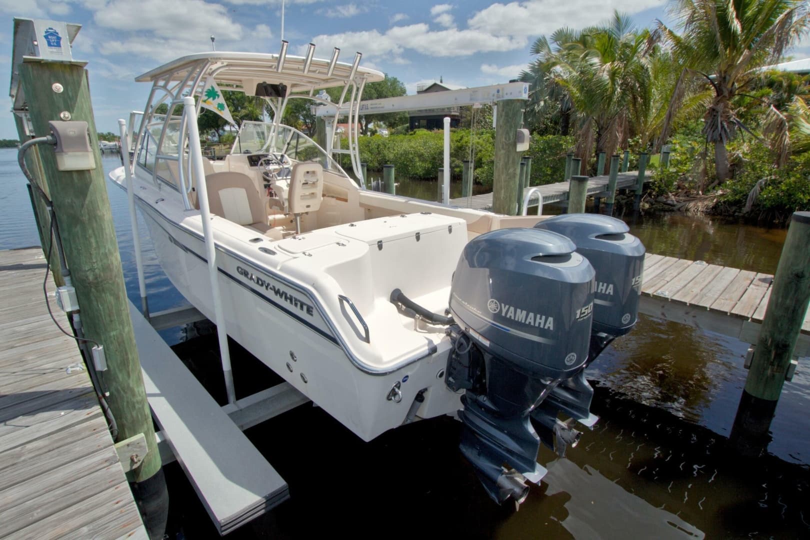 2013 Grady-White Freedom 275