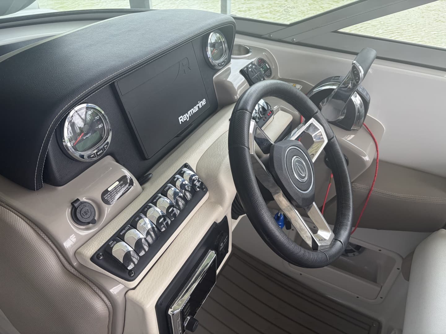 2018 Crownline Eclipse E30