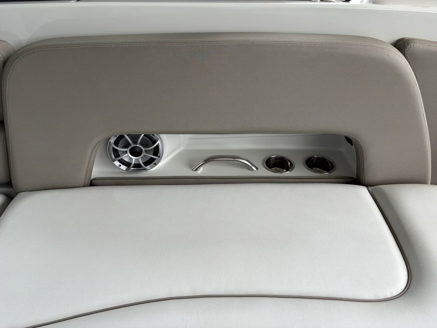 2018 Crownline Eclipse E30