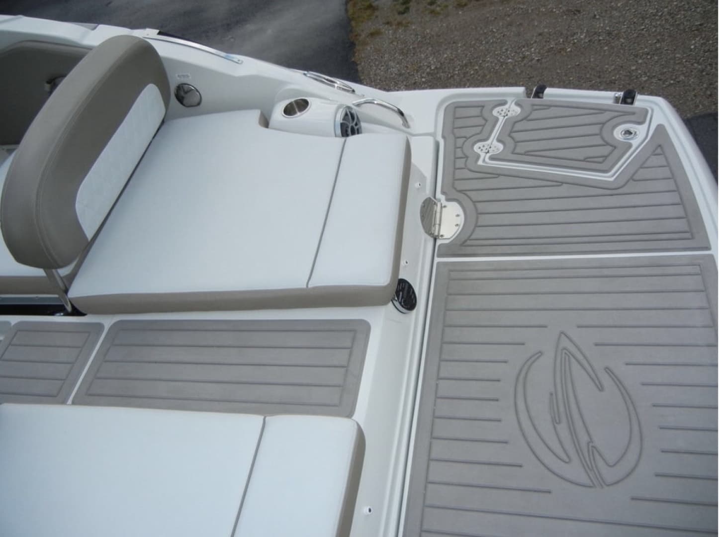 2018 Crownline Eclipse E30