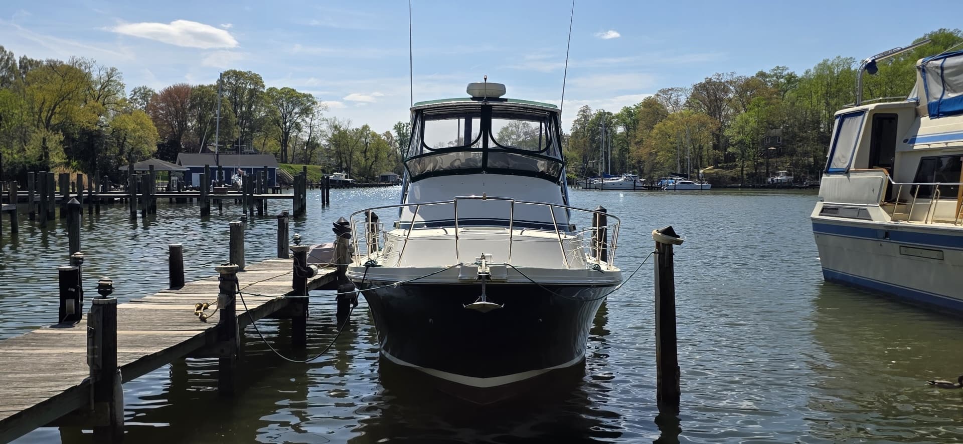 2001 Albin 32 + 2 Command Bridge