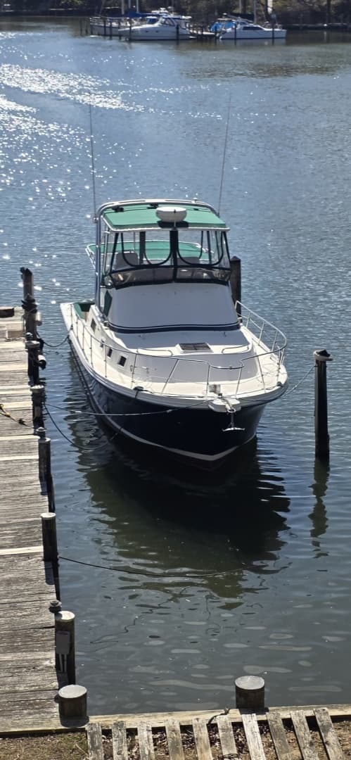 2001 Albin 32 + 2 Command Bridge
