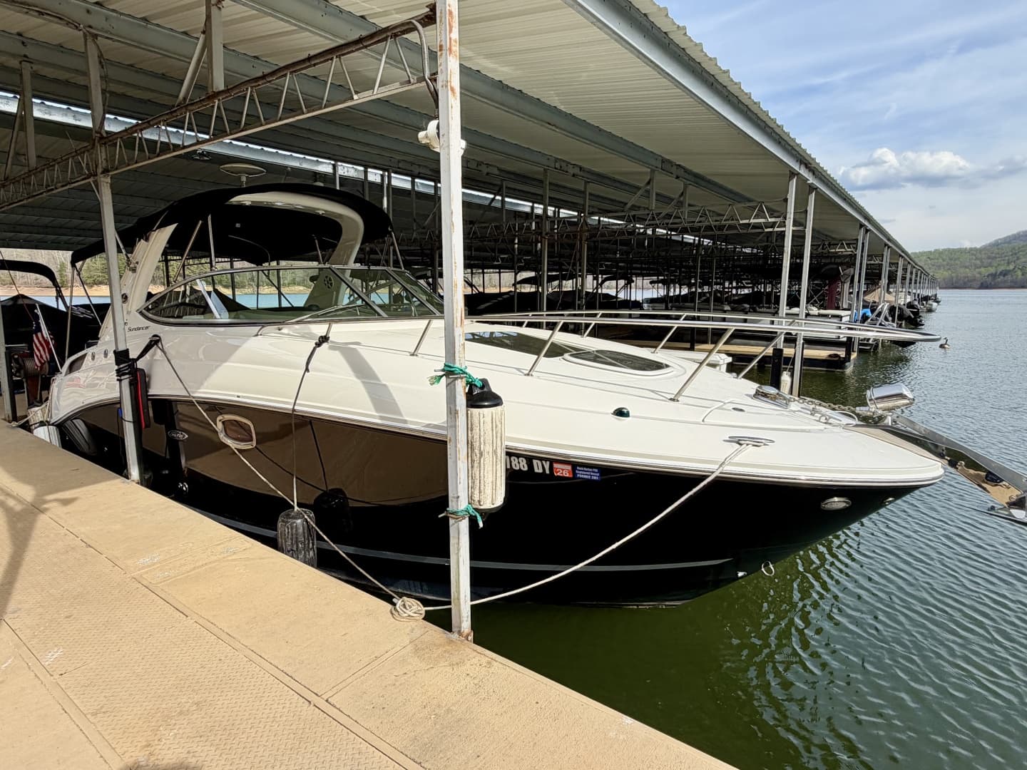 2009 Sea Ray 270 Sundancer