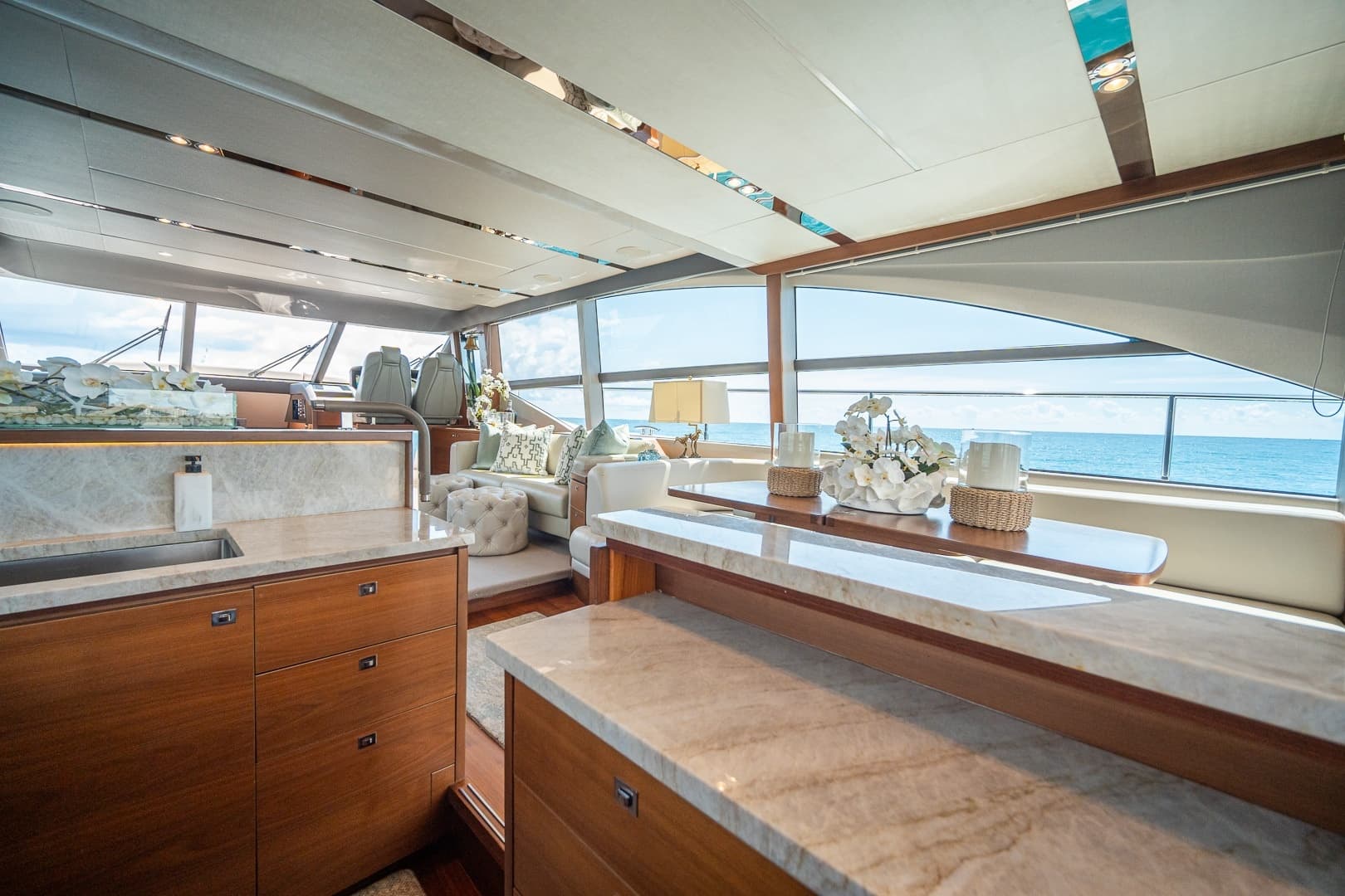 2017 Princess 68 Flybridge