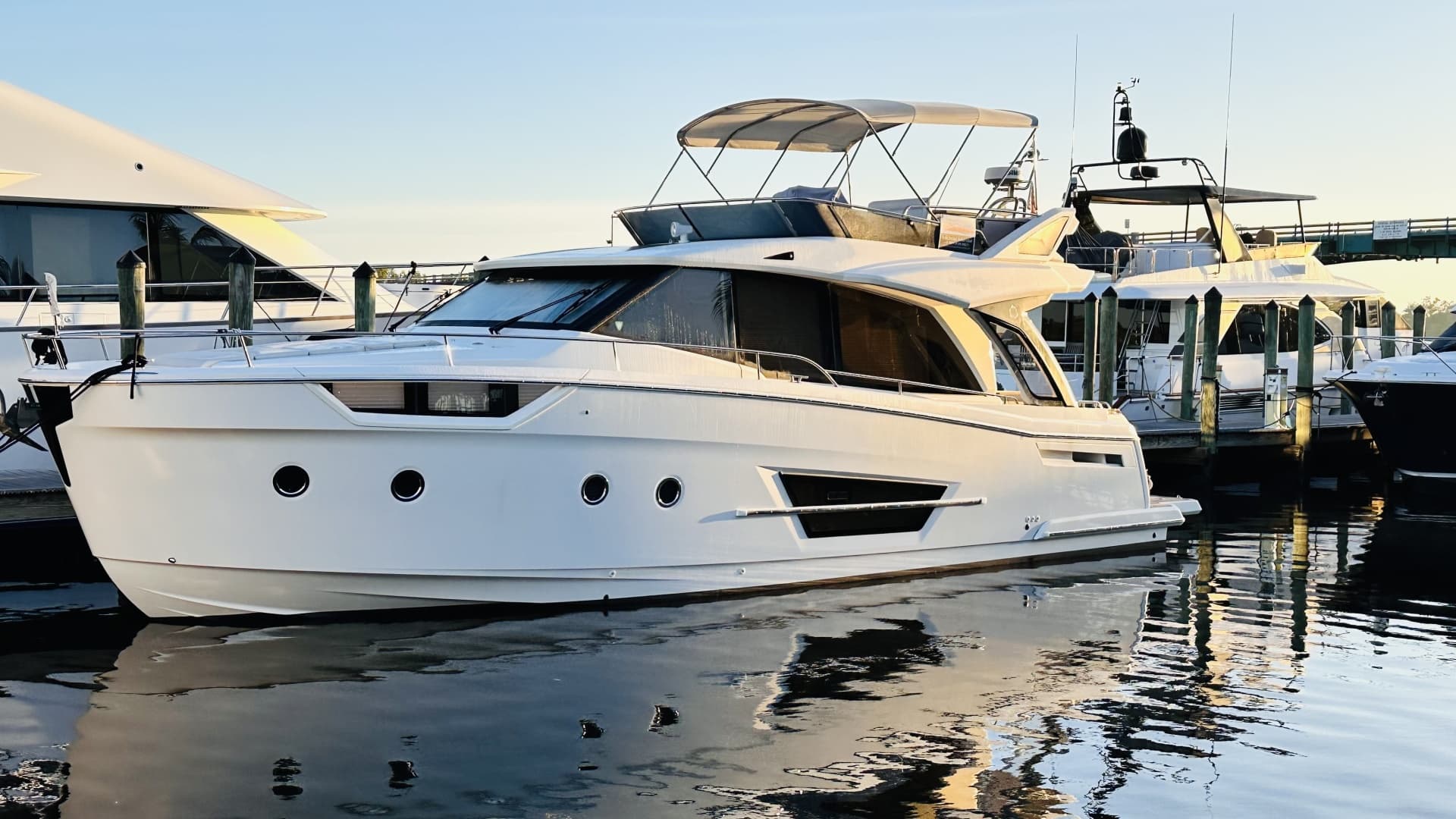 2022 Greenline 45 Fly