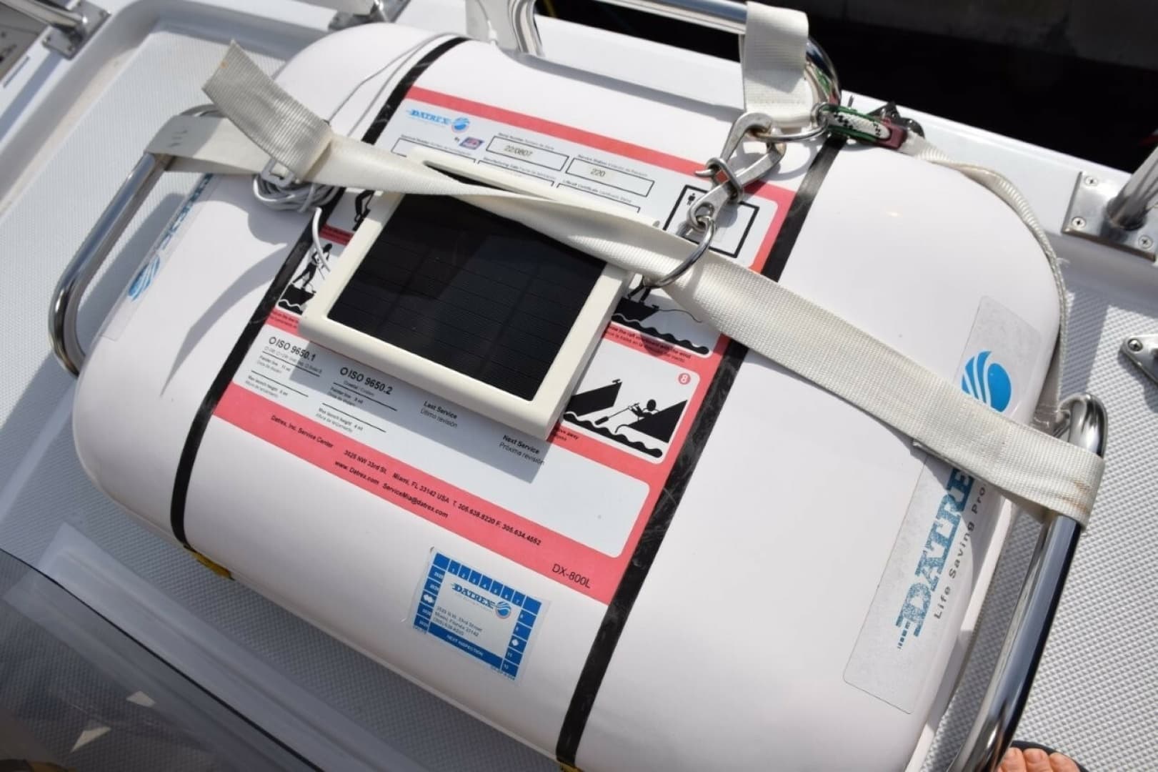 Newer Emergency Cannister Liferaft