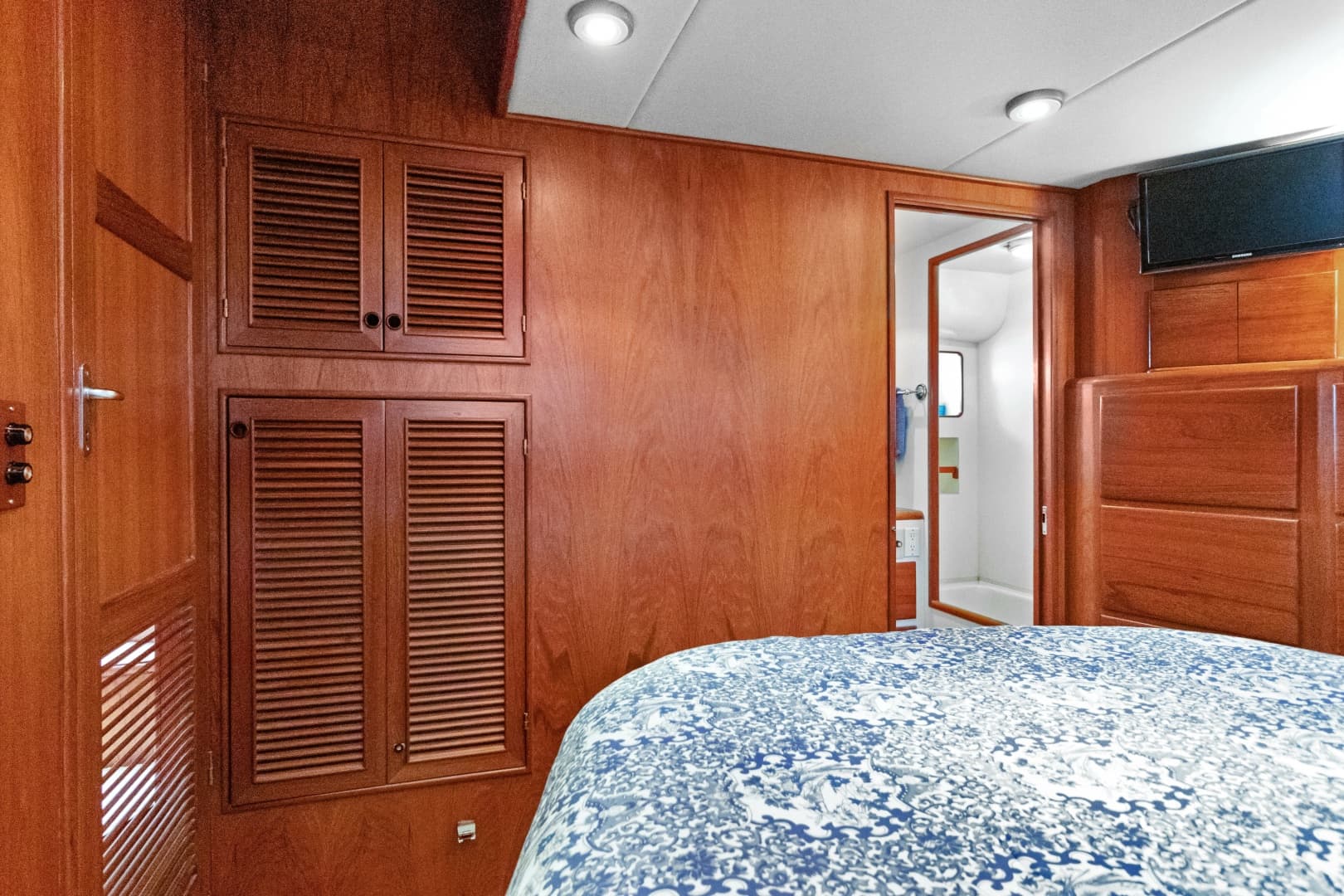 Master Stateroom To The Starboard Side   Head Entry Door
