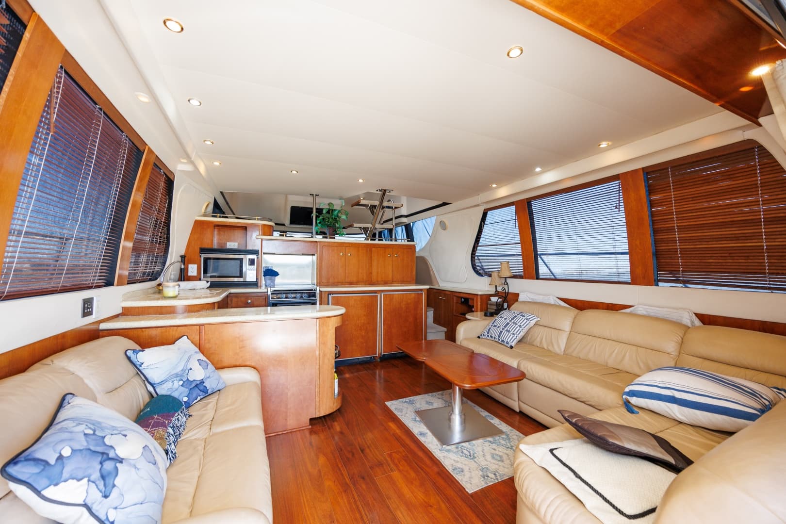 1999 Carver 530 Voyager