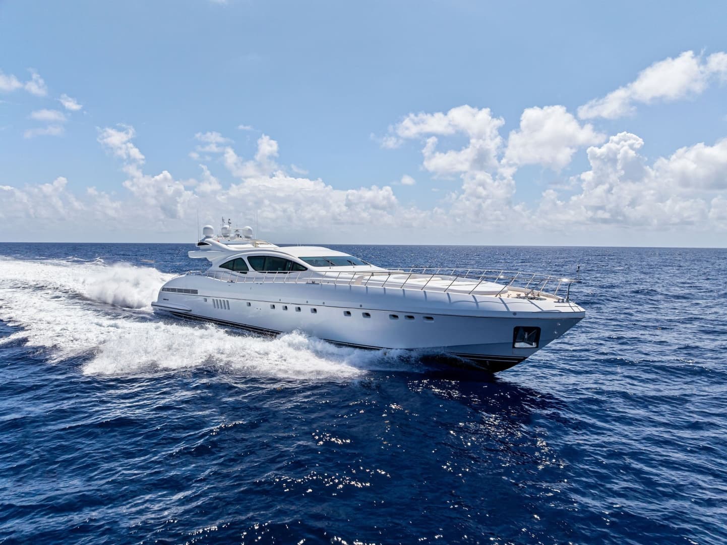 2005 Mangusta 130