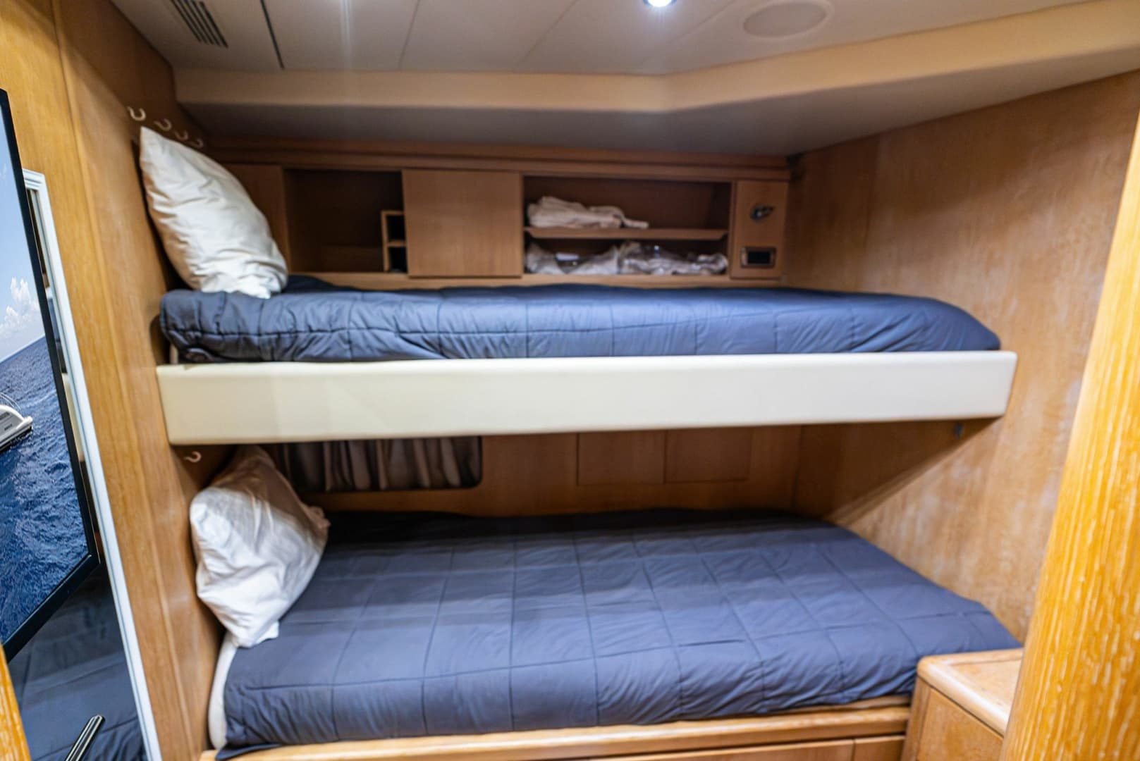 2005 Mangusta 130