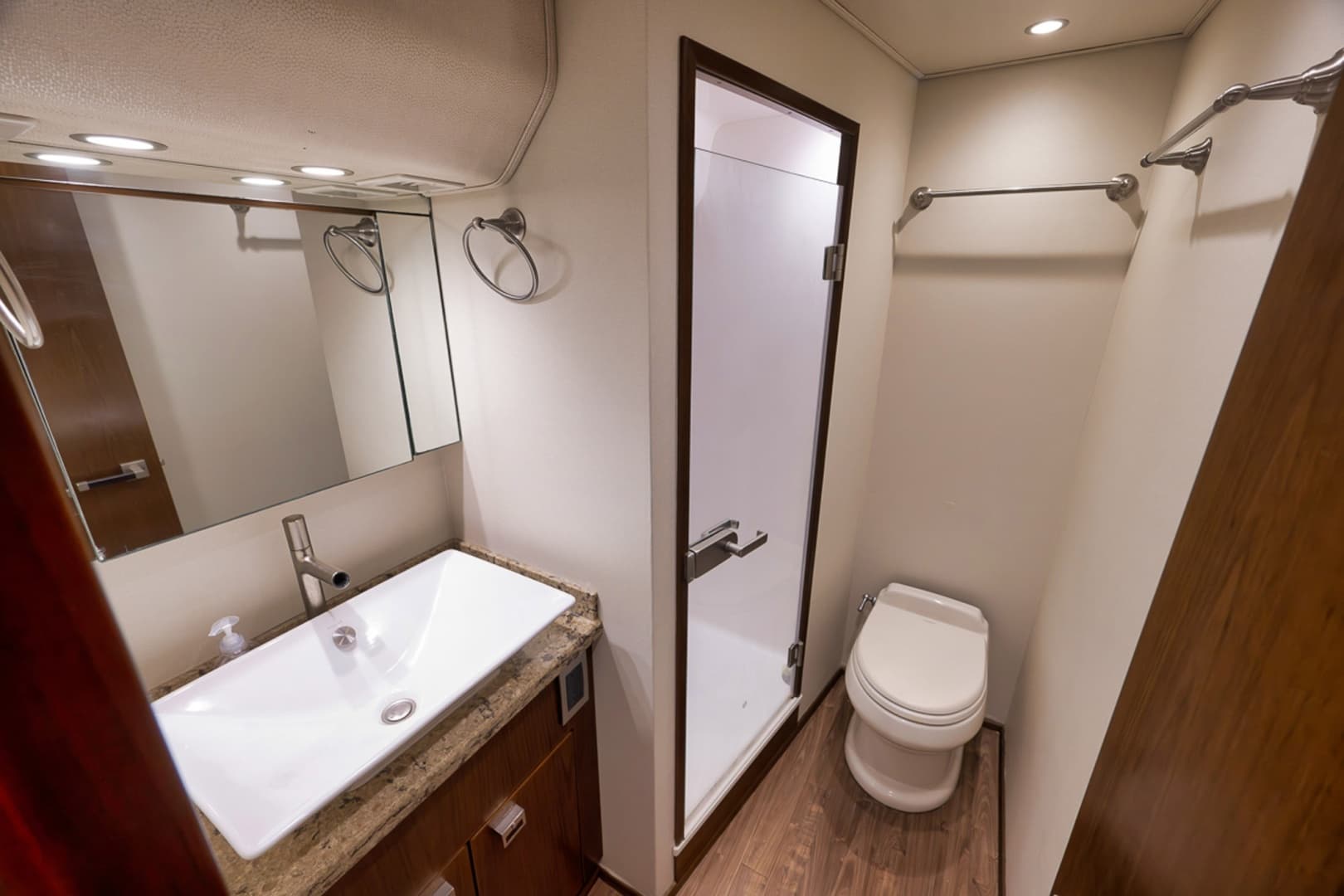 2015 Viking Enclosed Bridge