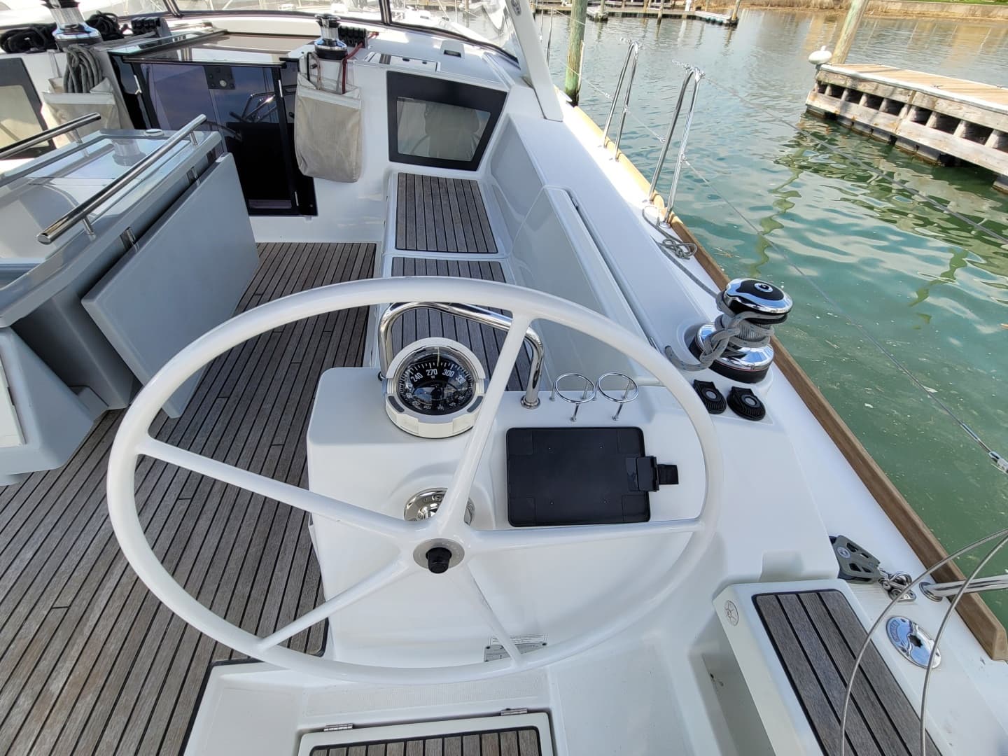 2015 Beneteau Oceanis 45