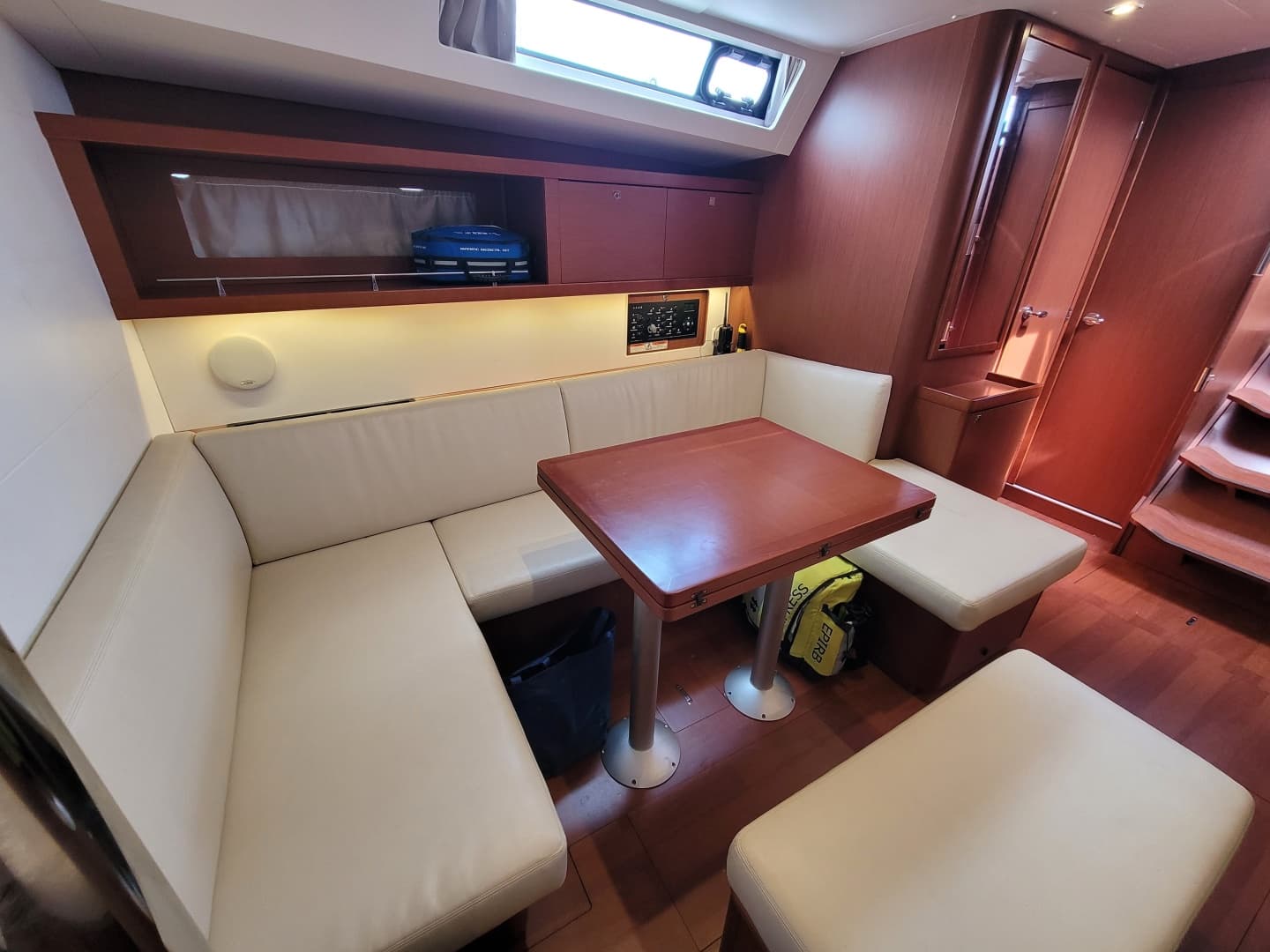 2015 Beneteau Oceanis 45