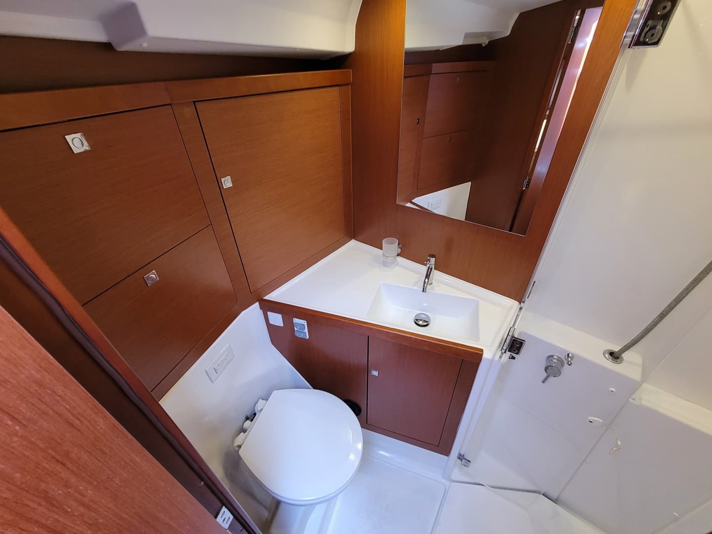 2015 Beneteau Oceanis 45