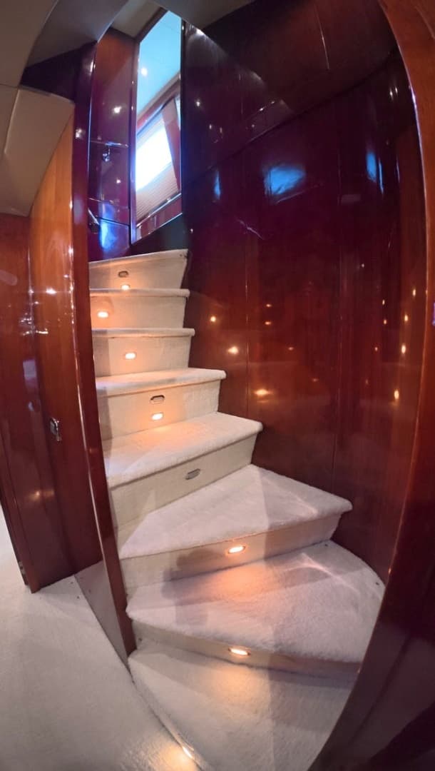 2005 Falcon Falcon 102 Flybridge