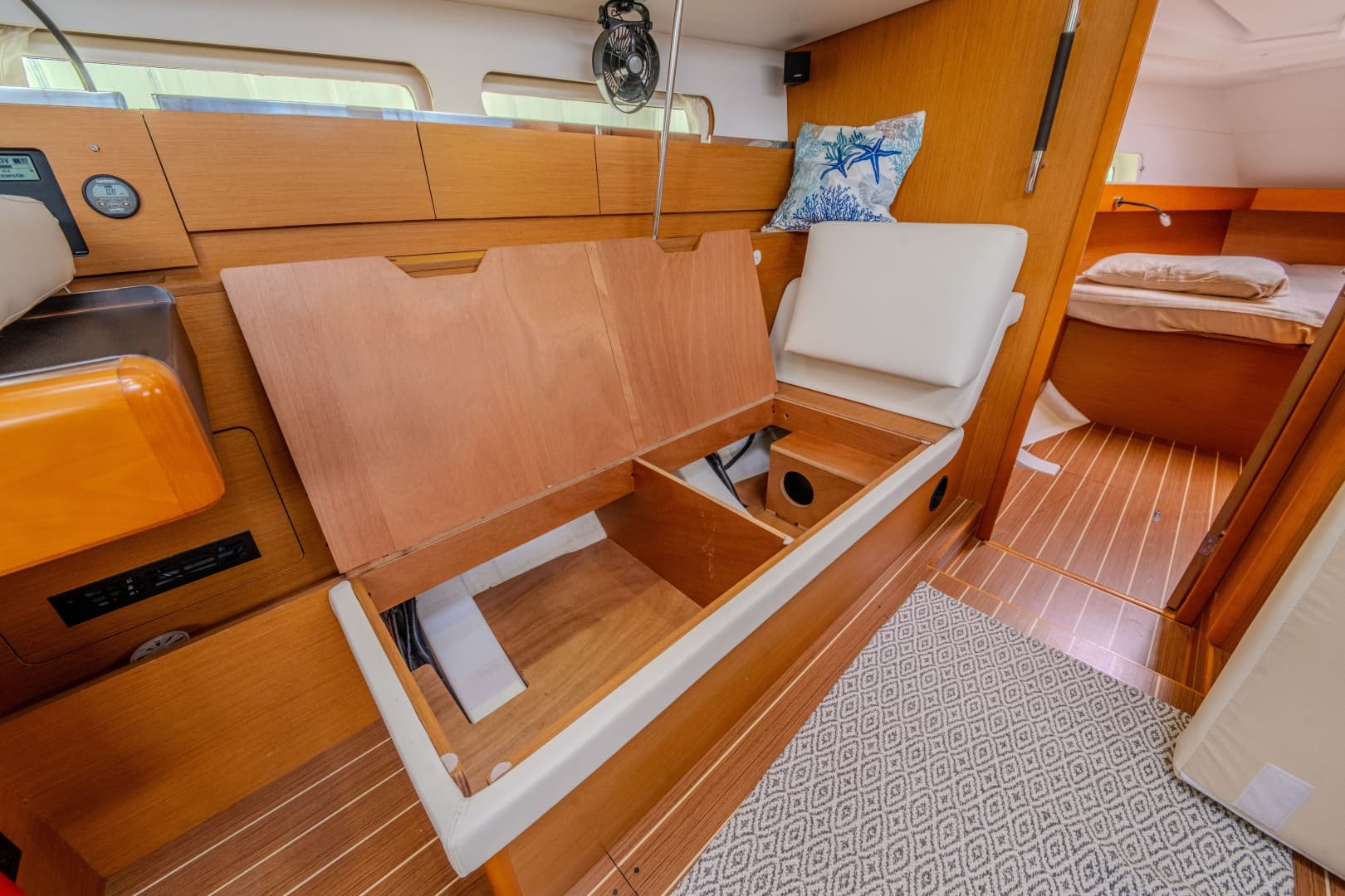 2015 Jeanneau 41 DS