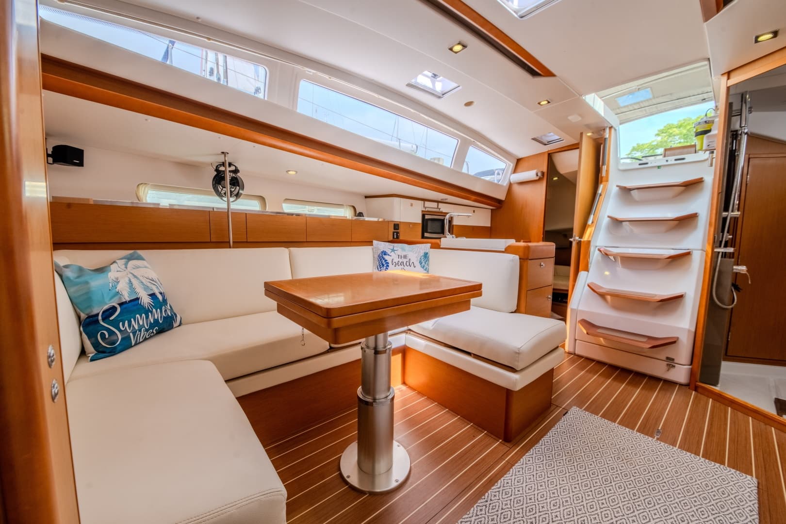 2015 Jeanneau 41 DS