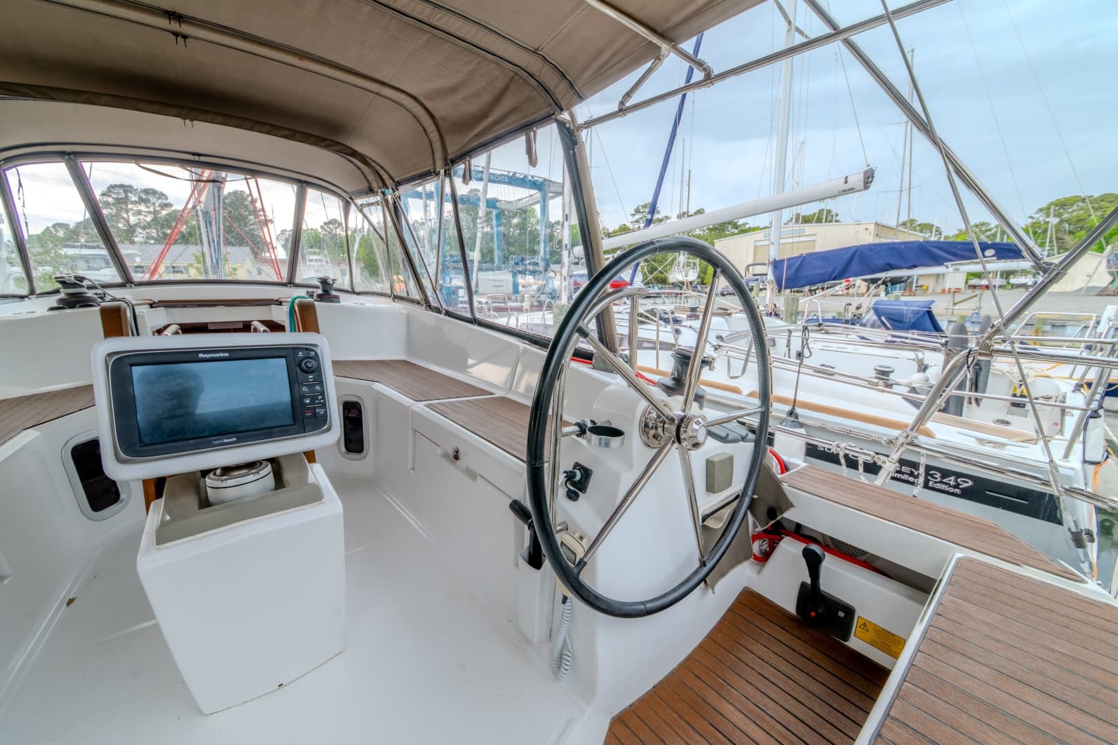 2015 Jeanneau 41 DS