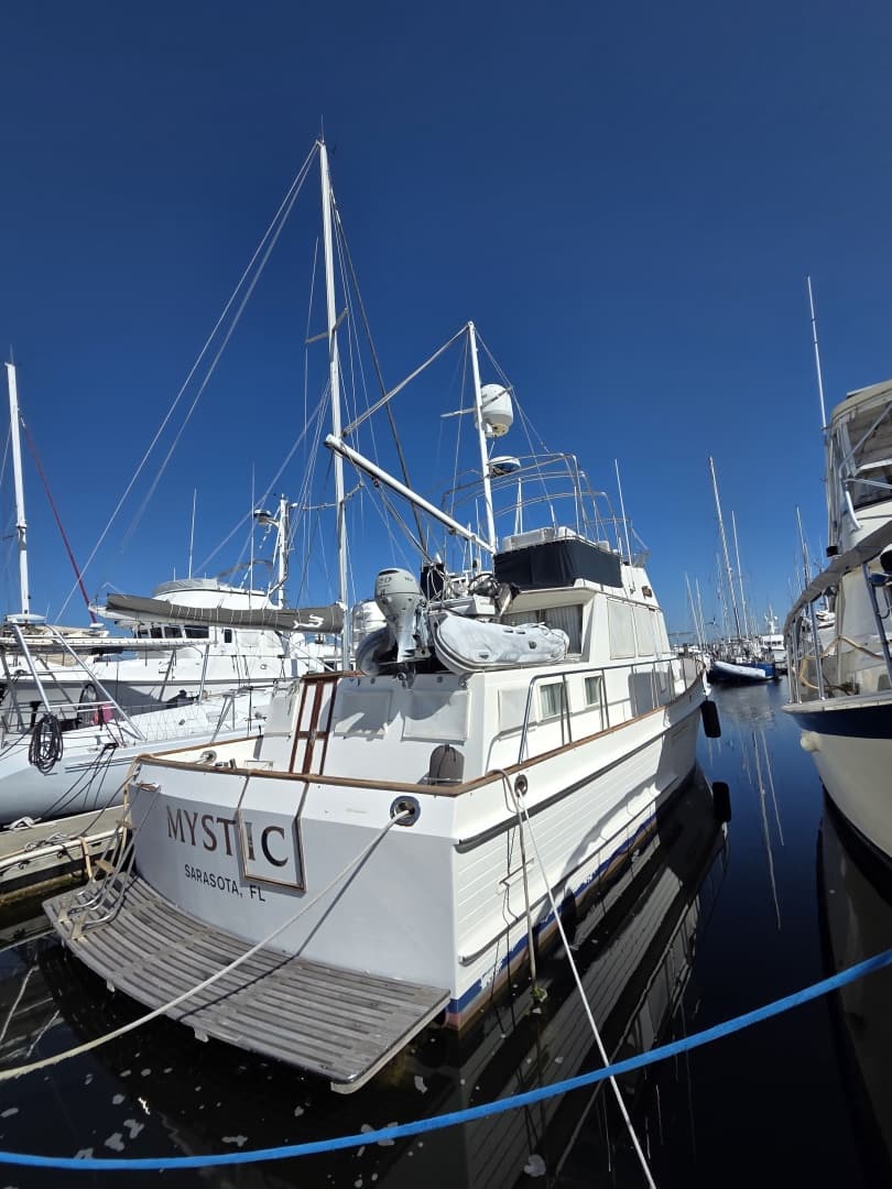 1989 Grand Banks Classic 46