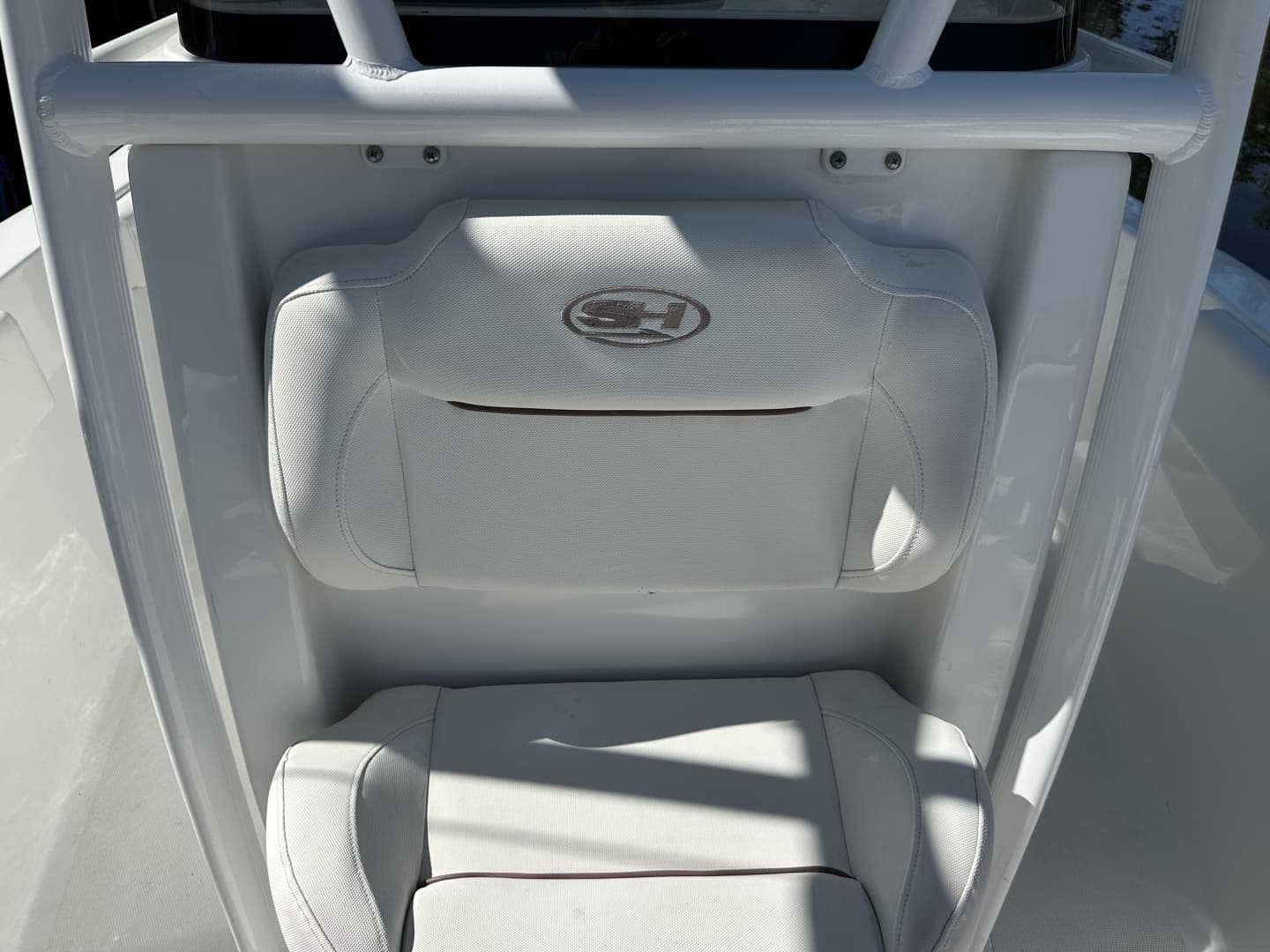 2018 Sea Hunt 225 Ultra