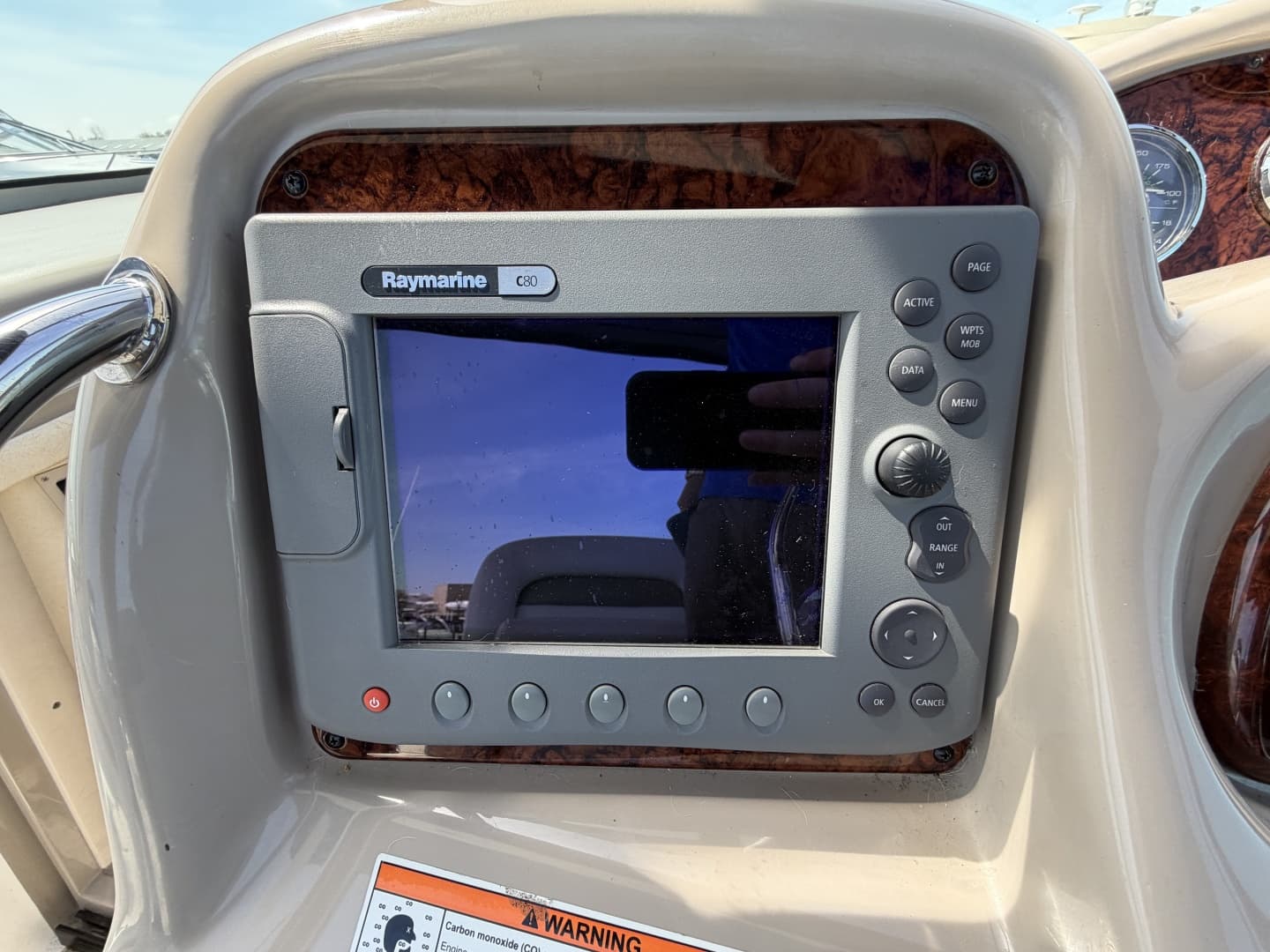 2006 Sea Ray 320 Sundancer