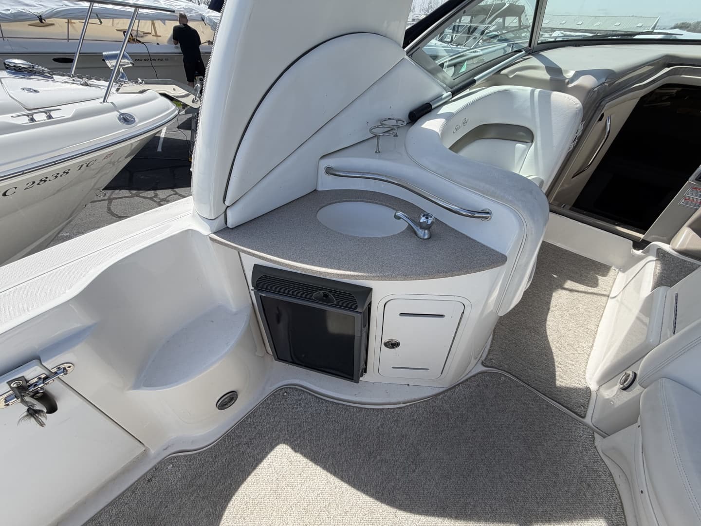 2006 Sea Ray 320 Sundancer