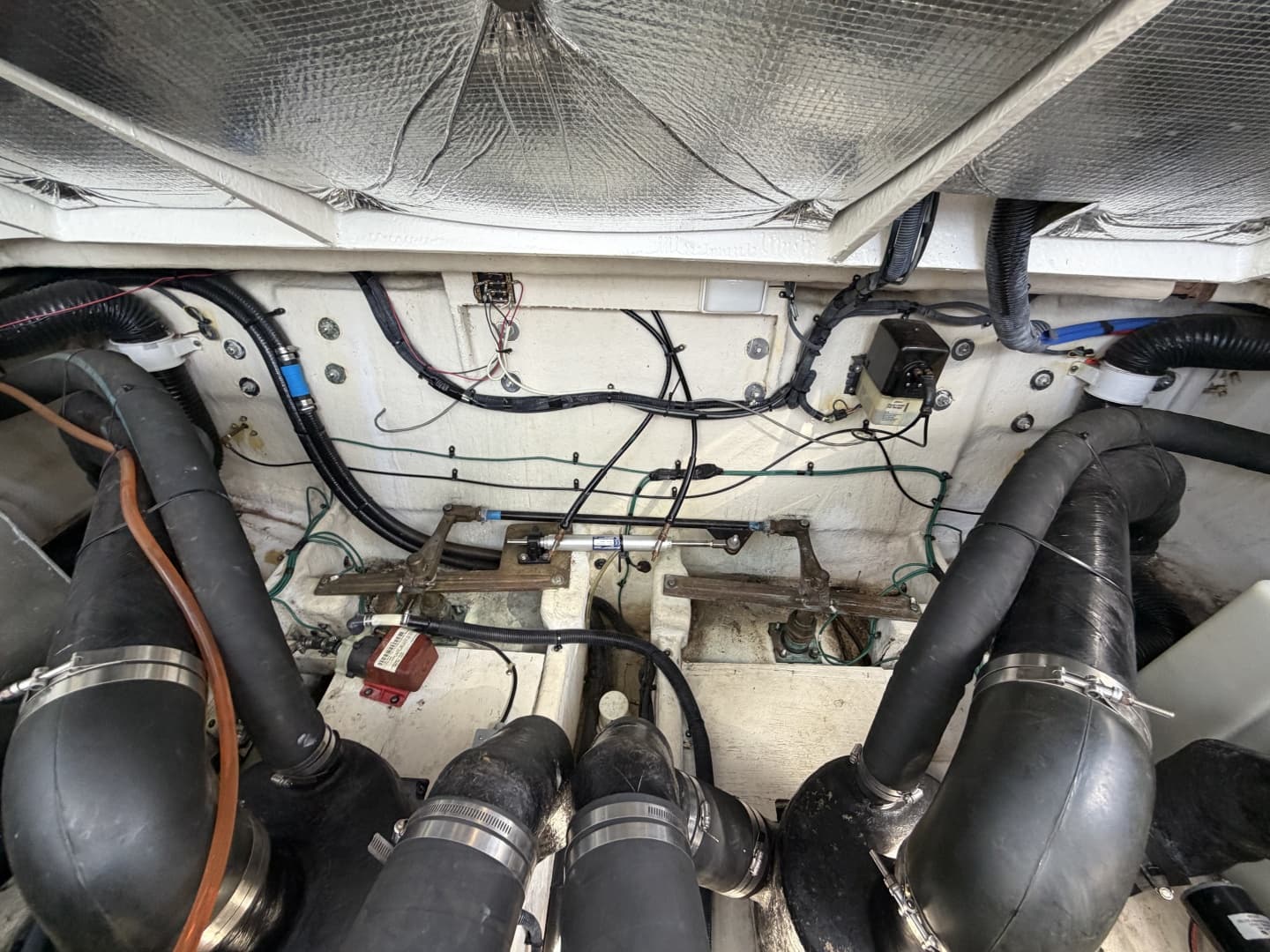 2006 Sea Ray 320 Sundancer