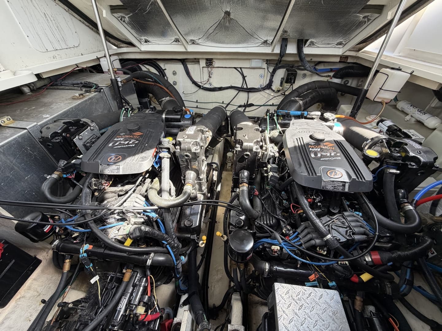 2006 Sea Ray 320 Sundancer