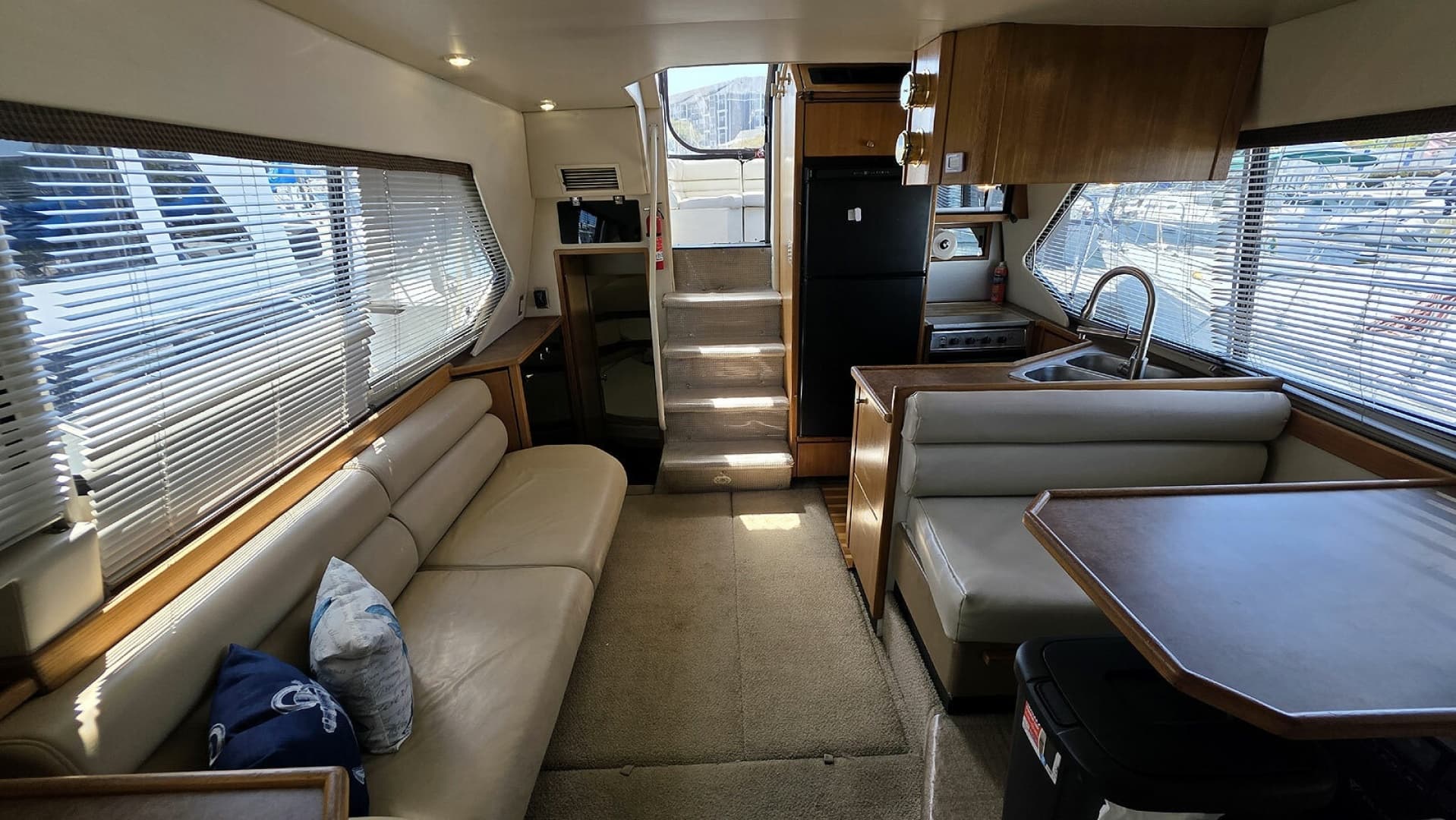 Main Cabin Aft