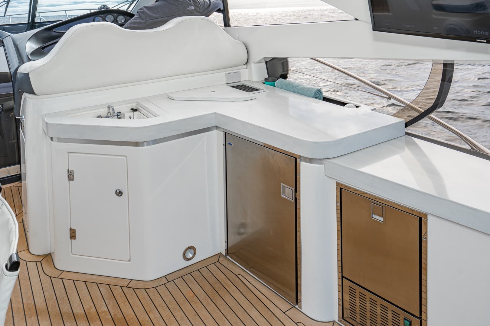 2005 Sunseeker 68 Predator
