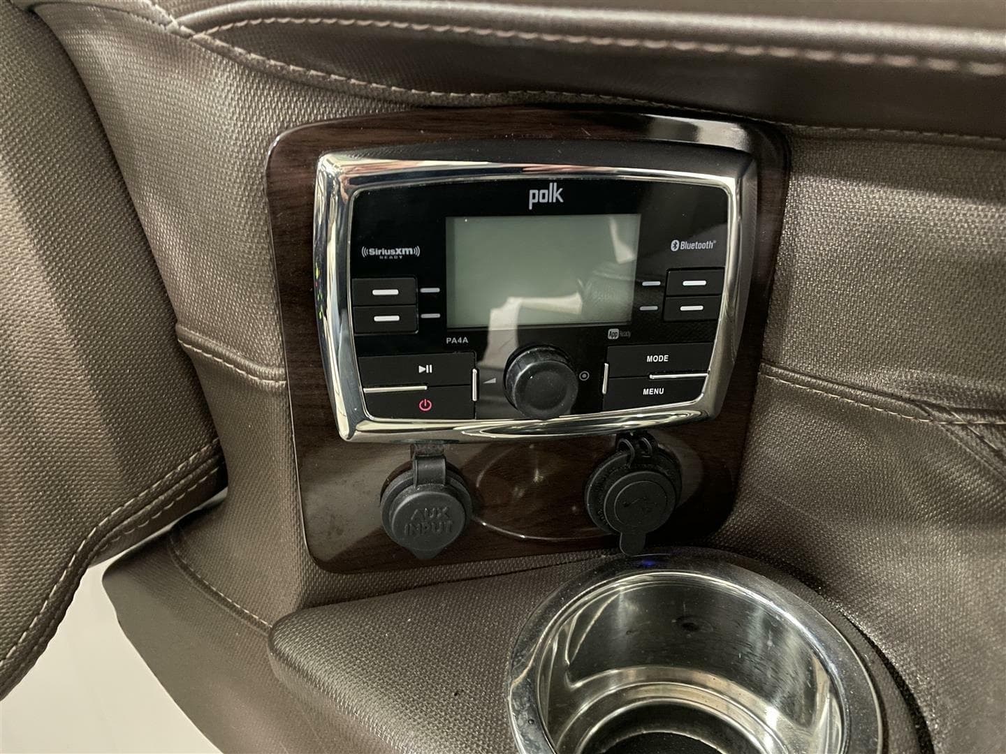 2019 Chaparral 297 SSX