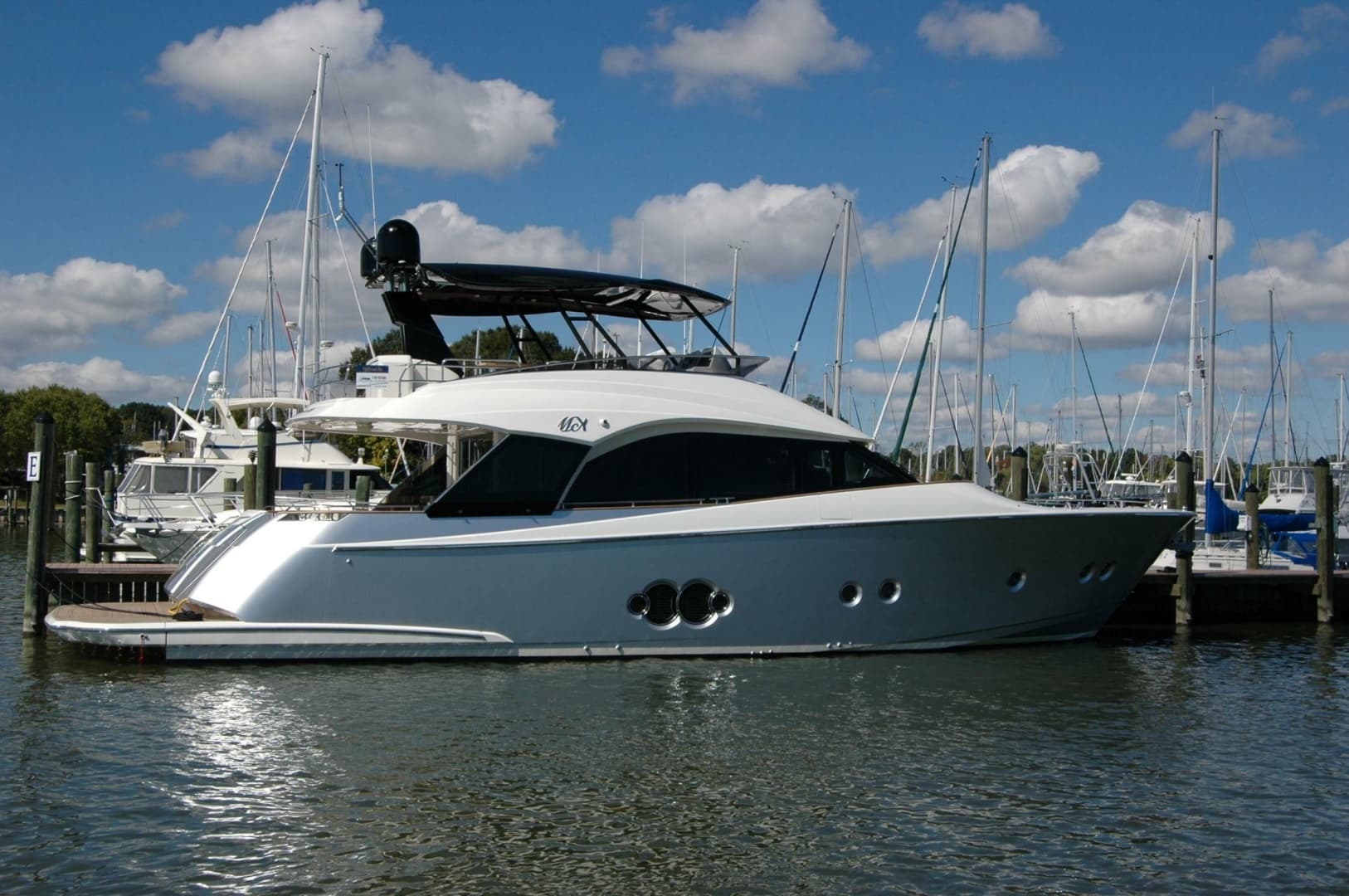 2018 Monte Carlo Yachts MCY 65