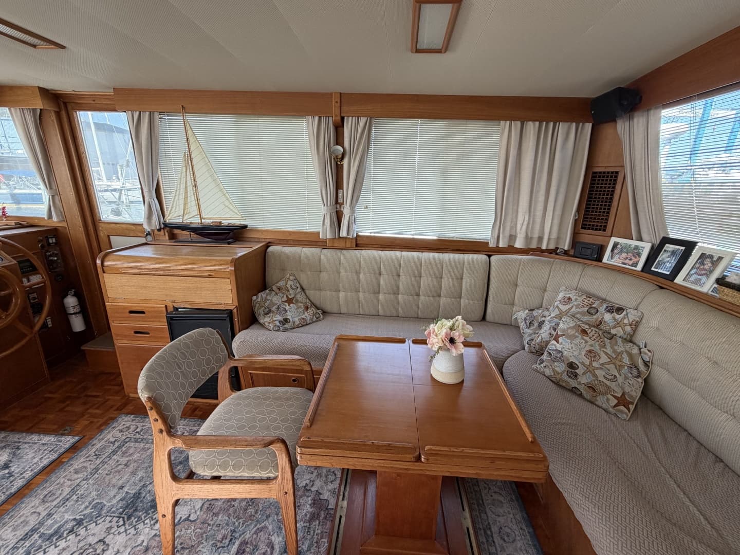 1991 Grand Banks Classic 46
