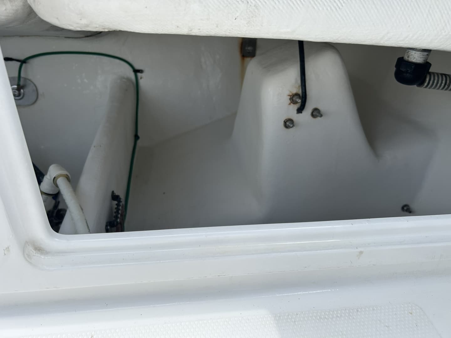 2019 Reef Runner 230XS