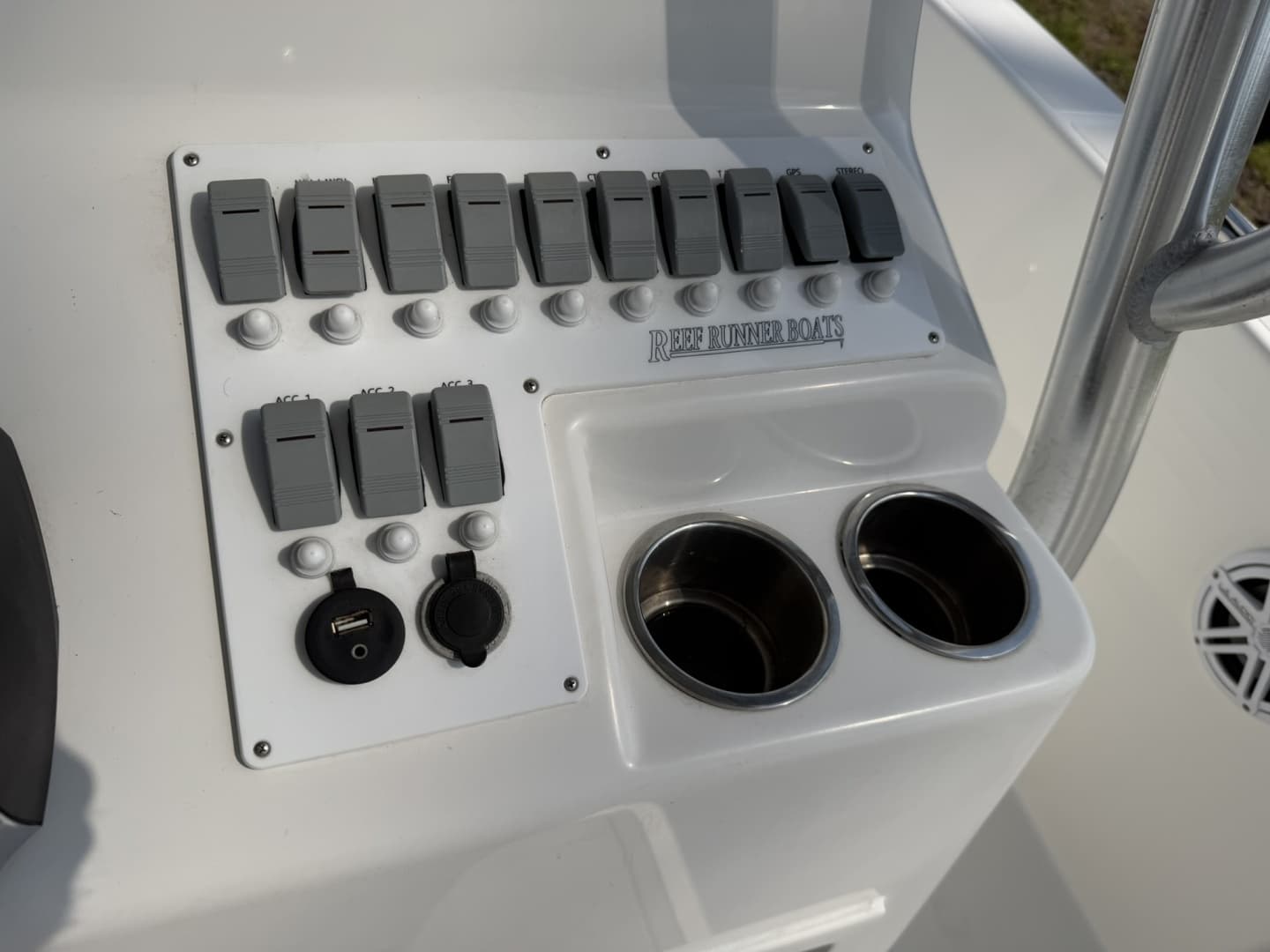 2019 Reef Runner 230XS