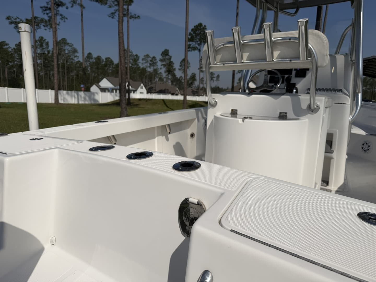 2019 Reef Runner 230XS