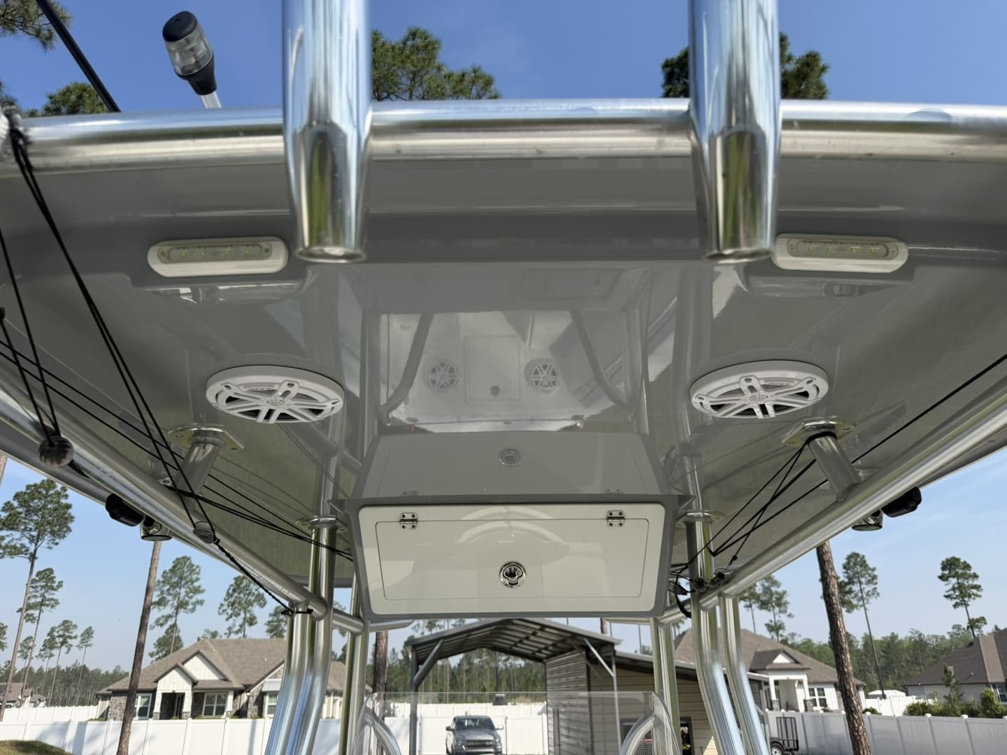 2019 Reef Runner 230XS