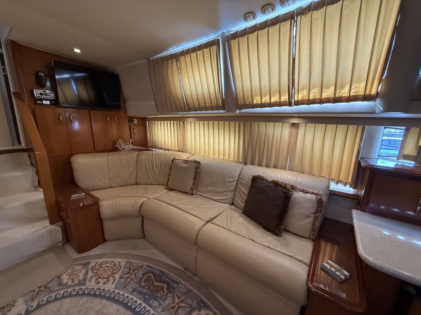 2006 Carver 44 CMY