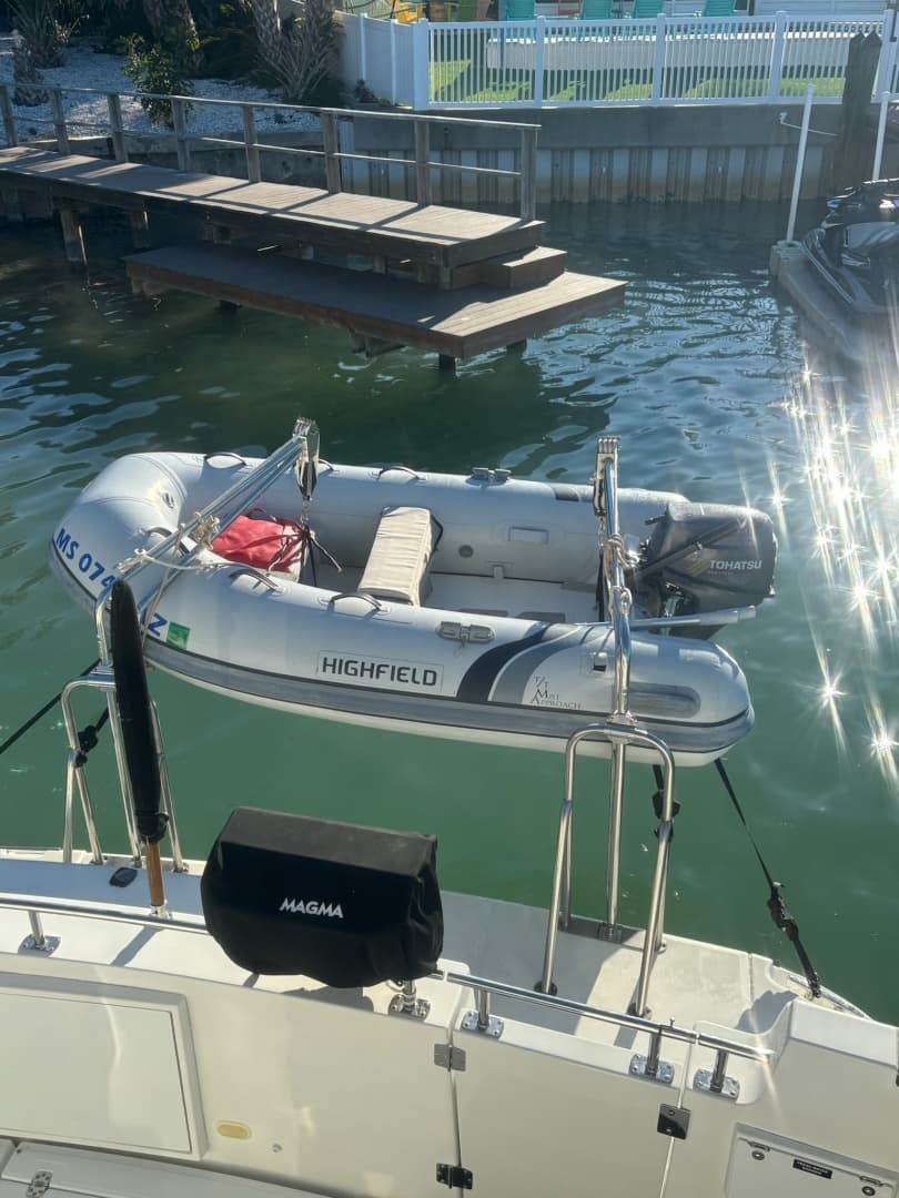2006 Carver 44 CMY
