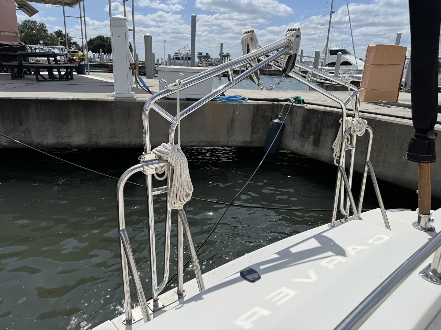 2006 Carver 44 CMY