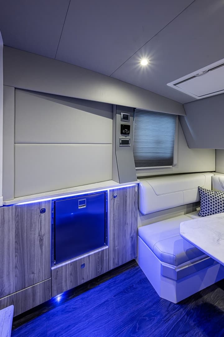 2024 Formula 400 Super Sport Crossover