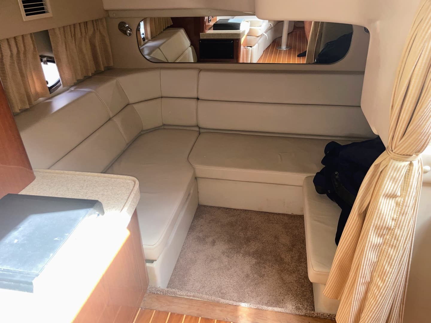 2005 Regal 3560 Express