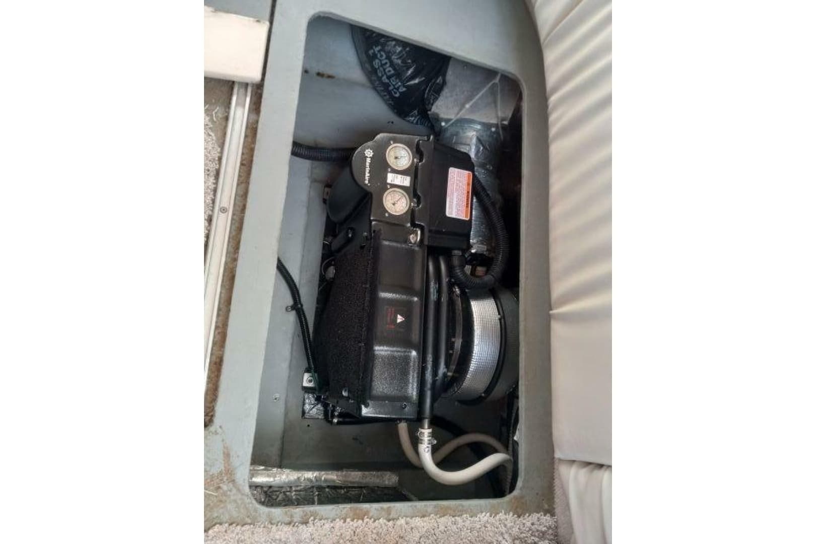 1997 Sea Ray 370 Express Cruiser