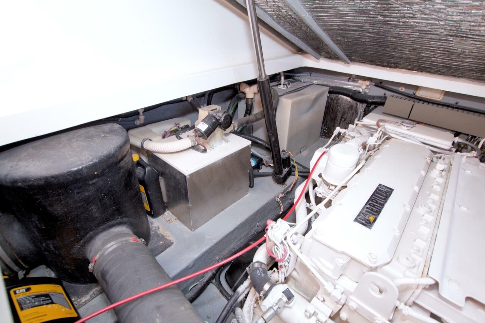 1997 Sea Ray 370 Express Cruiser