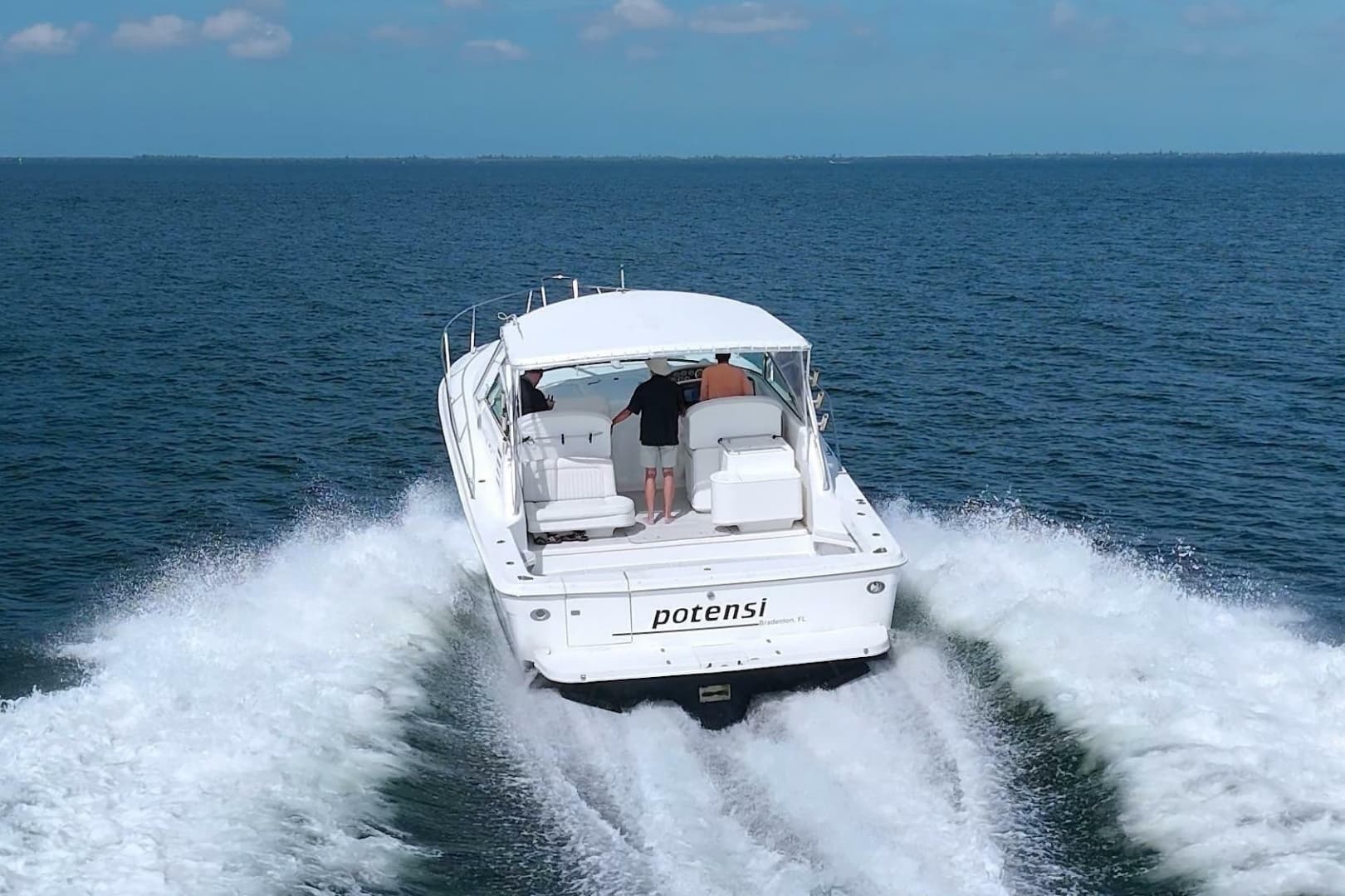 1997 Sea Ray 370 Express Cruiser