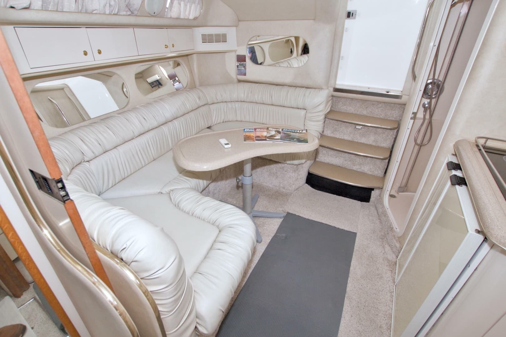 1997 Sea Ray 370 Express Cruiser