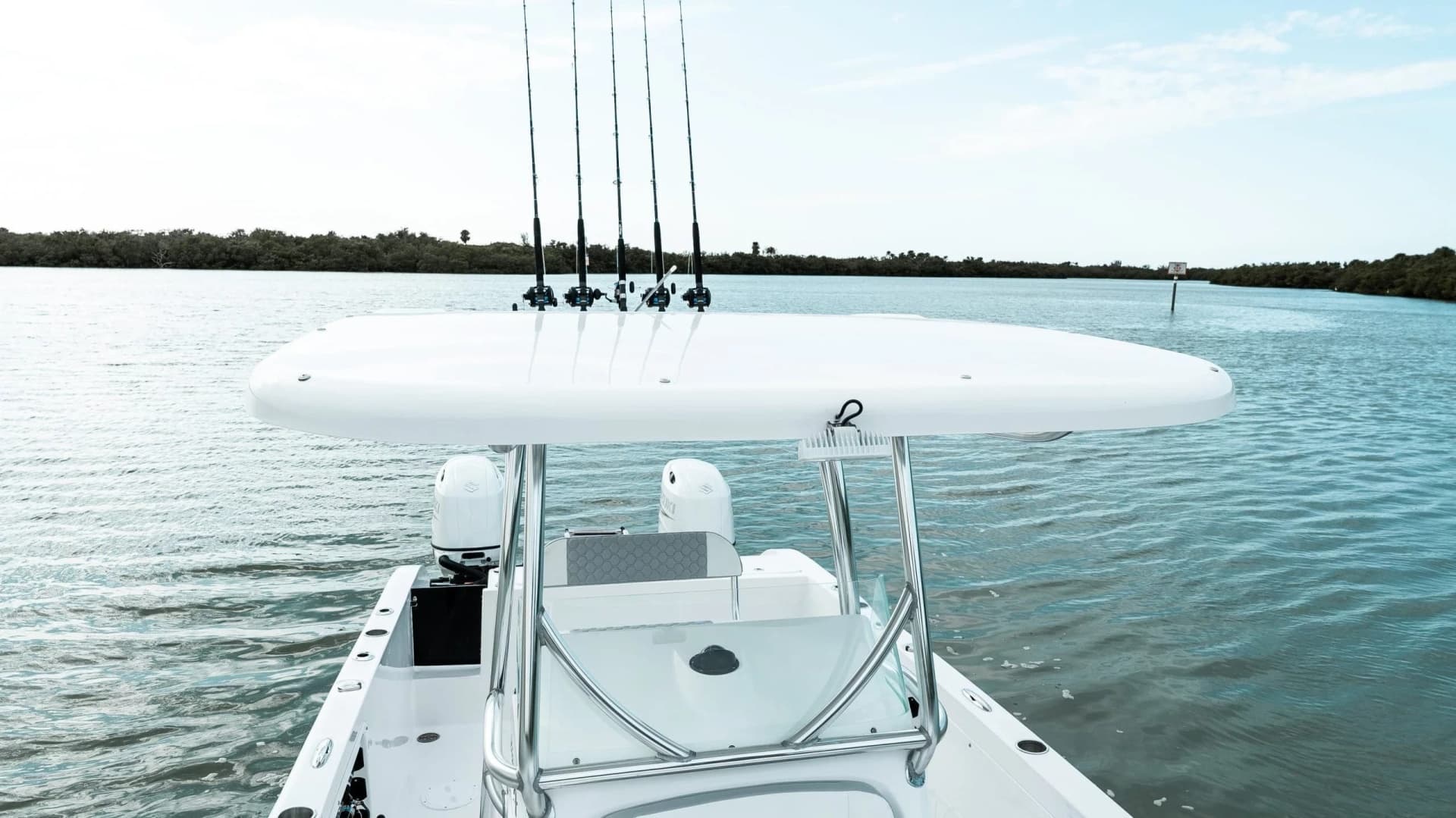 2026 Twin Vee 240 STX CC